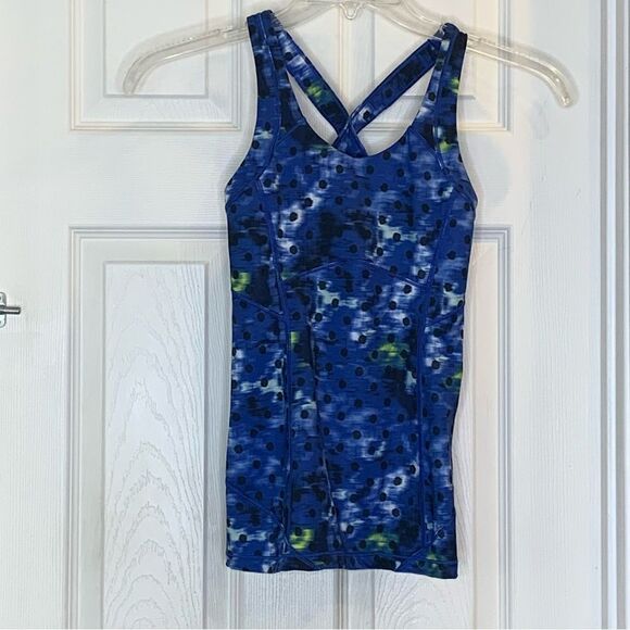Lululemon Kanto Catch Me Tank Windy Blooms Saphire Blue Multi / Naval Blue SZ 2 - Picture 3 of 11